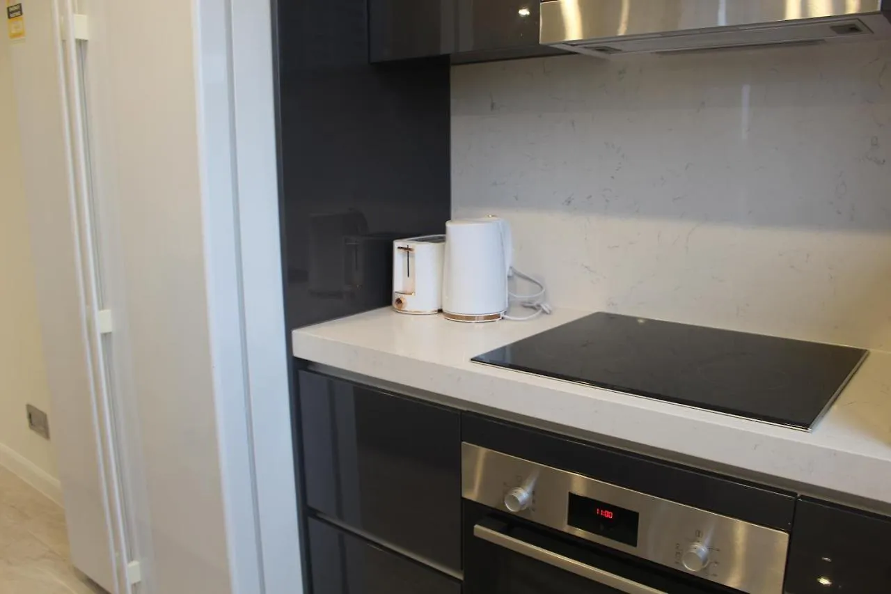 Serenity Surfers Paradise Χρυσή Ακτή 0*,  Αυστραλία