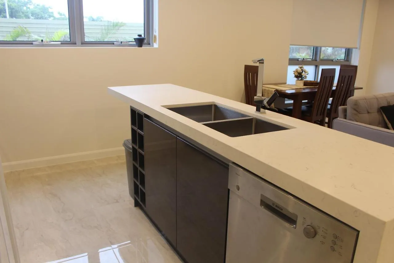Apartment Serenity Surfers Paradise Gold Coast