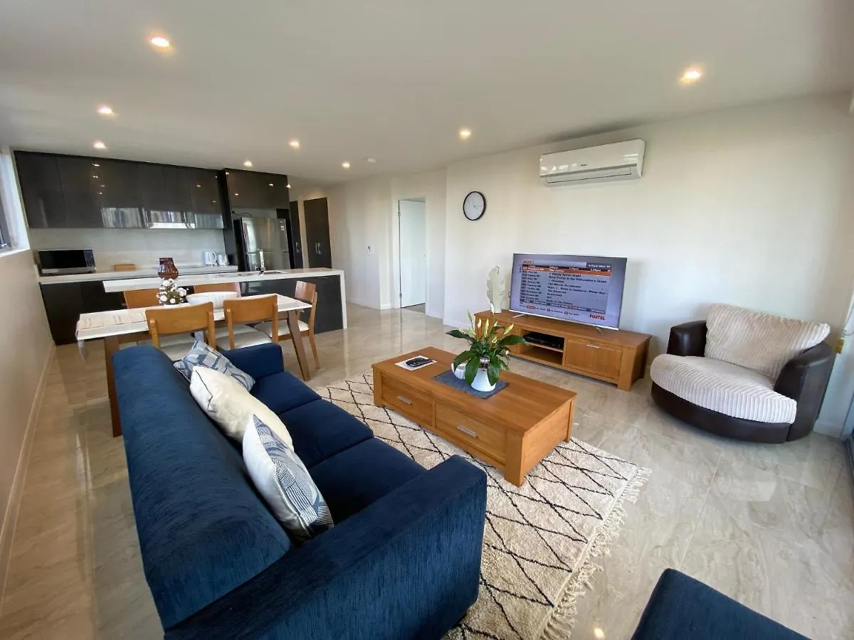 Apartment Serenity Surfers Paradise Gold Coast