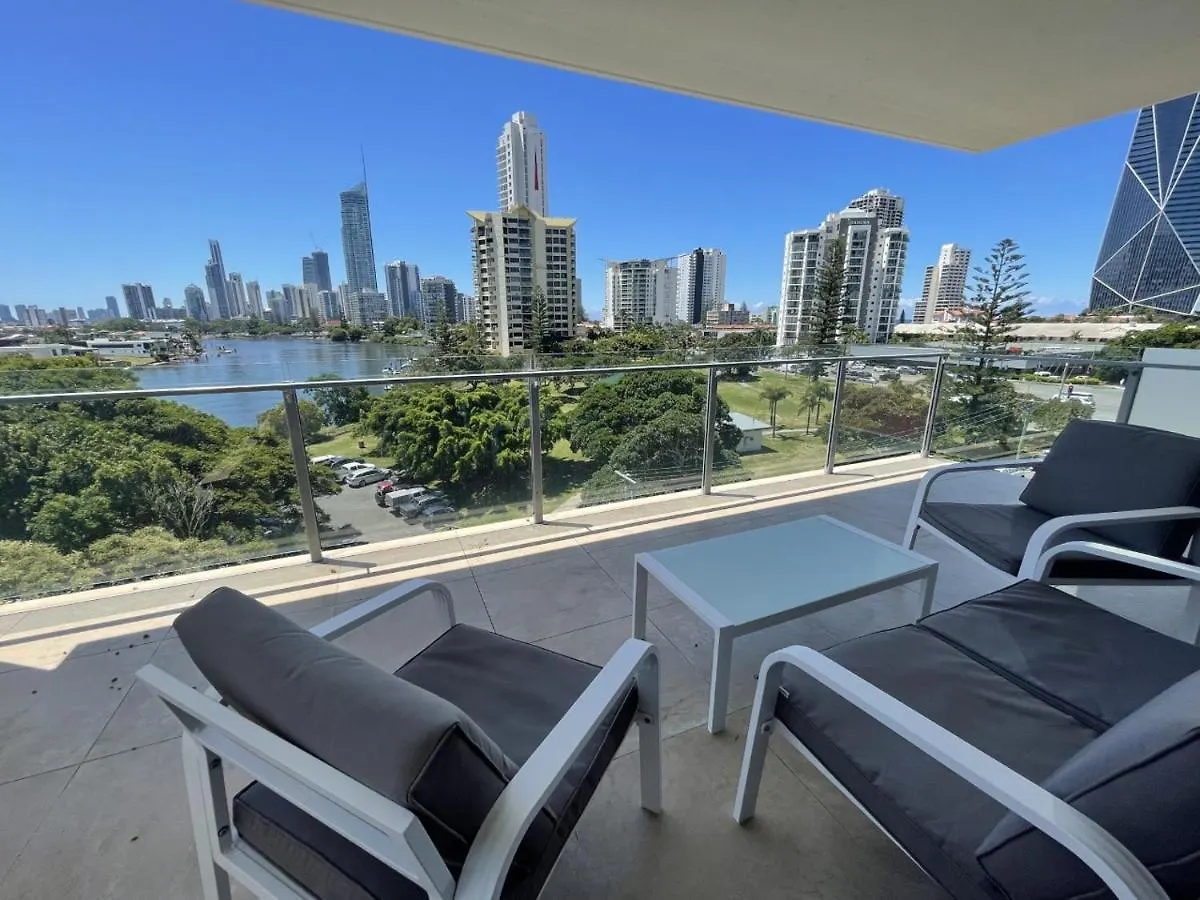 Apartment Serenity Surfers Paradise Gold Coast
