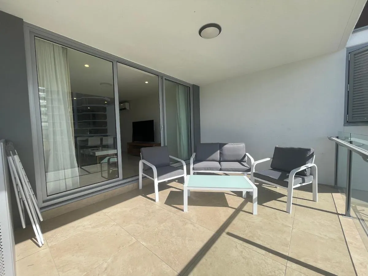 Apartment Serenity Surfers Paradise Gold Coast