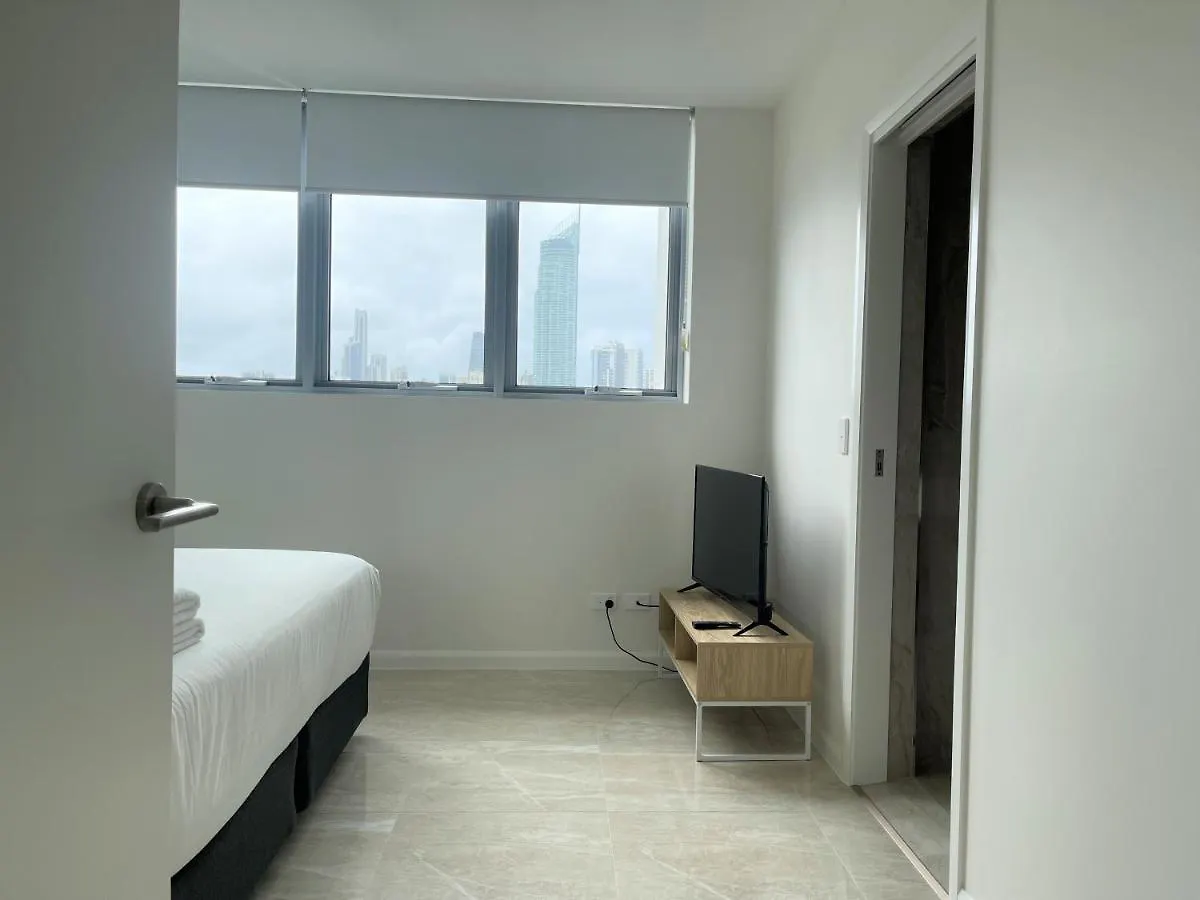 Apartment Serenity Surfers Paradise Gold Coast
