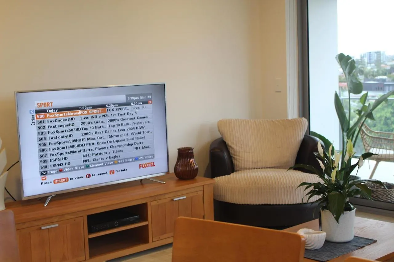 Serenity Surfers Paradise Gold Coast Apartment