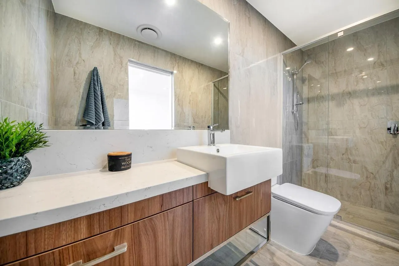 Serenity Surfers Paradise Gold Coast Apartment